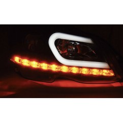 2x Phares avants Mercedes Classe C W204 11-14