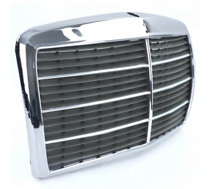 Calandre noir et chrome adaptable sur Mercedes Classe E W123 75-85