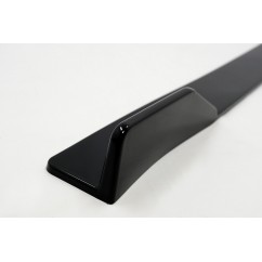 2x Bas de caisse noir brillant adaptables sur Toyota Corolla XII 19+