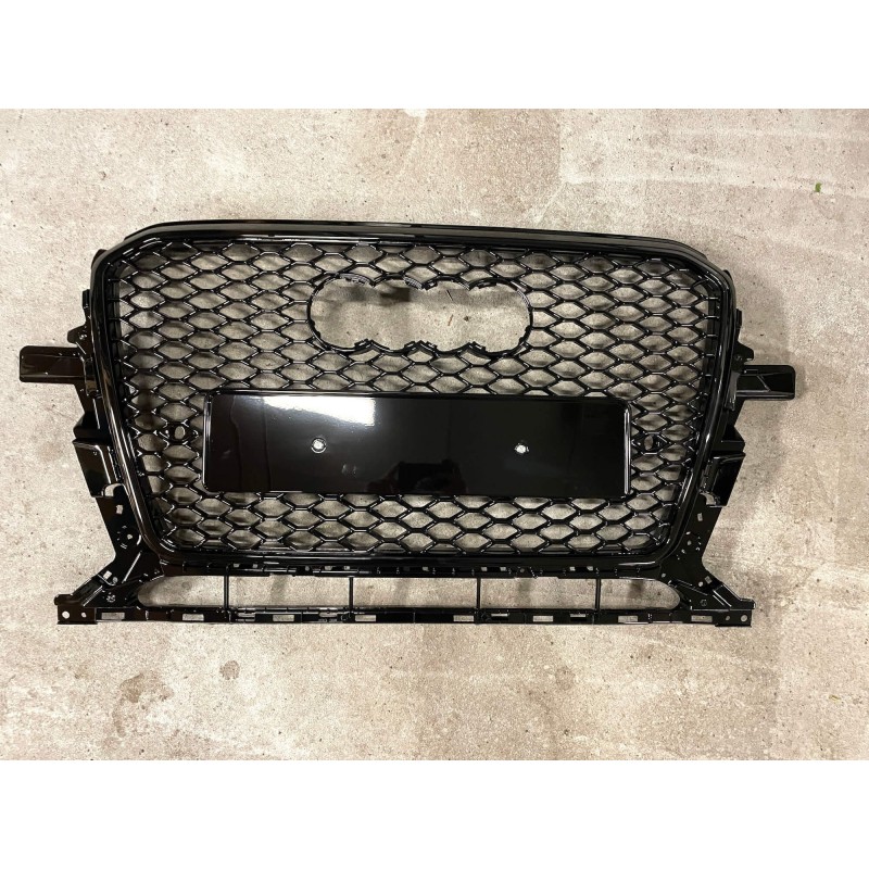 Calandre pour Audi Q5 8R Noir Brillant (12-16) Look RSQ5