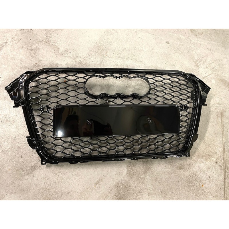 Calandre adaptable sur Audi A4 B8.5 Facelift (12-16) Look RS4