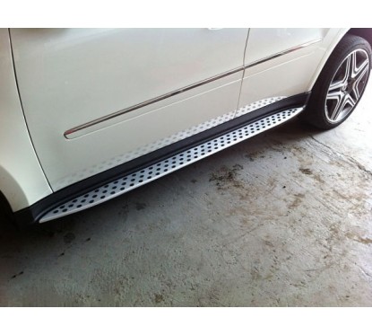 2x Marches pieds Mercedes ML W164 (05-11)