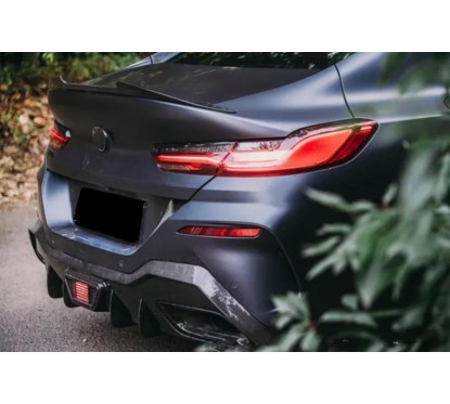 Becquet adaptable sur BMW Série 8 G16 Gran Coupé 19+