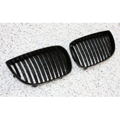 2x Grilles de Calandre BMW Serie 1 E81 E87 avec Pack M - Noir Brillant