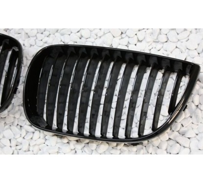2x Grilles de Calandre noir brillant BMW Série 1 E81 E87 avec Pack M (04-12)