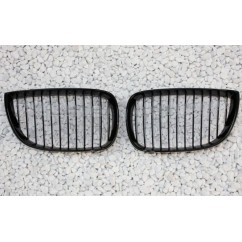 2x Grilles de Calandre BMW Serie 1 E81 E87 avec Pack M - Noir Brillant