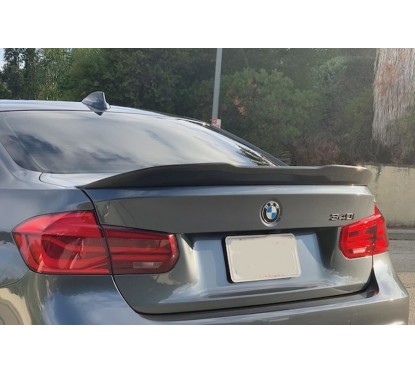 Becquet adaptable sur BMW Série 3 F30 11-18