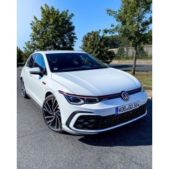 Pare choc avant adaptable sur Vw Golf 8 Look GTI (19+)