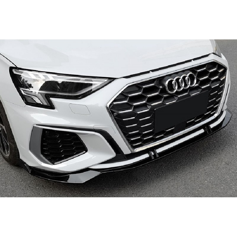 Rajout de pare-choc avant noir brillant Audi A3 8Y (20+)
