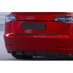 Protection de seuil de coffre adaptable sur Tesla Model 3 17+
