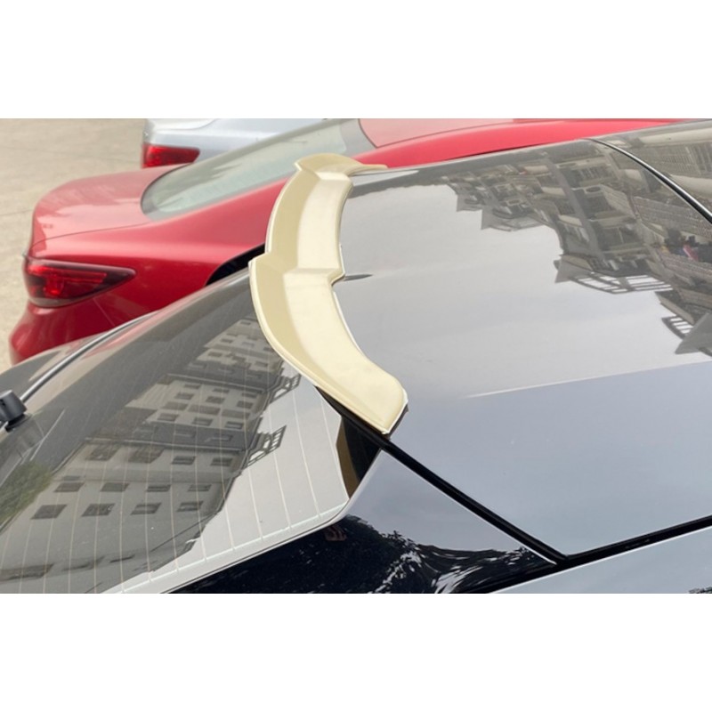 Becquet adaptable sur Audi Q5 20+ Becquet adaptable sur Audi Q5 20+