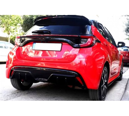 Diffuseur arrière noir brillant Toyota Yaris (20+)