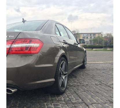 2x Bas de caisse Mercedes W212 AMG 09-
