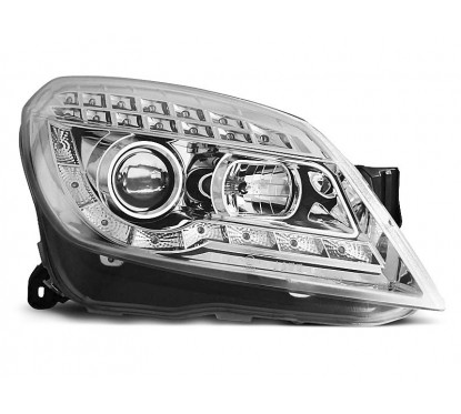 2x Phares avant adaptable sur Opel Astra H (04-10)