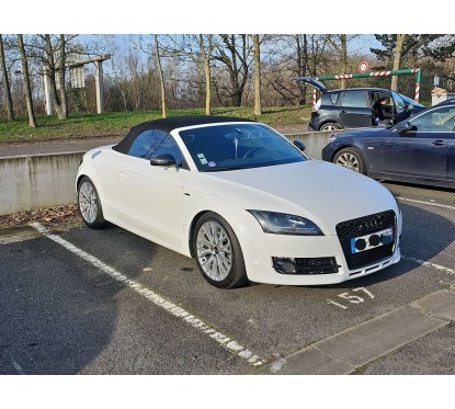 Calandre Audi TT 8J Nid d'abeille Noir Brillant (06-14)