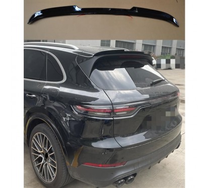 Becquet noir brillant adaptable sur Porsche Cayenne (18+)
