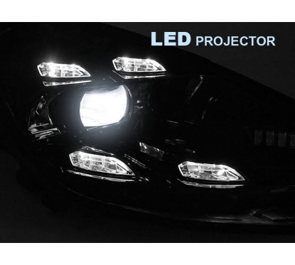 2x Phares Full LED adaptables sur Porsche Cayenne (10-14) Look Facelift