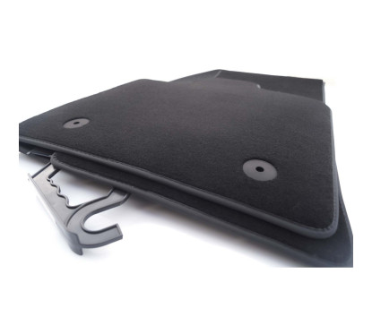 Set de 4 tapis velours Peugeot 5008 (2017+)