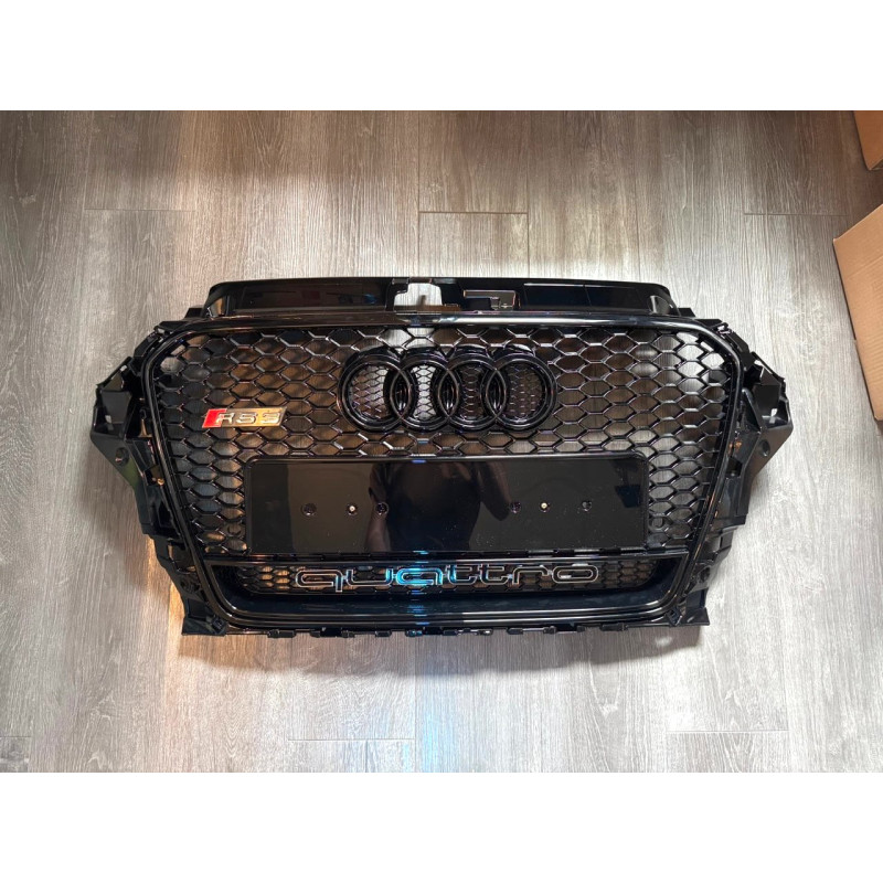 Calandre Noir Brillant Audi A3 8V (12-16) Look RS3