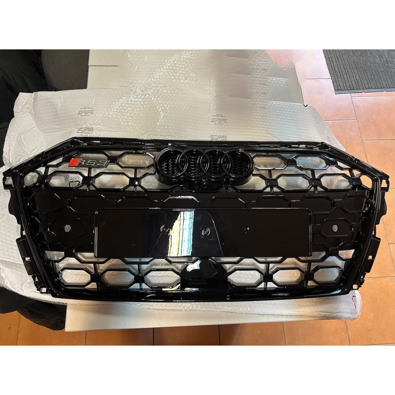 Calandre Audi A3 8Y Look RS3 Noir brillant (20-24)