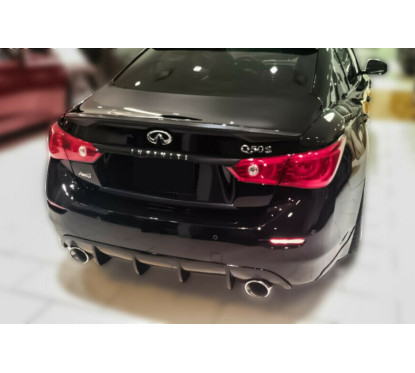 Diffuseur noir brillant pour Infiniti Q50 (13+)