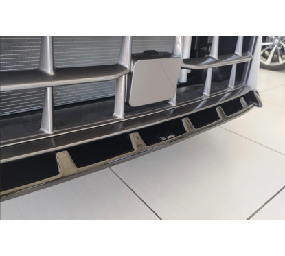 Rajout de pare choc avant noir brillant Cupra Leon MK1 (20+)