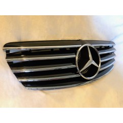 Calandre Mercedes Classe E Amg W211 noir et chrome (02-06)