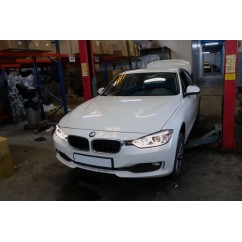 2x Phares avants LED BMW Serie 3 F30 F31 Look Xenon 11-15
