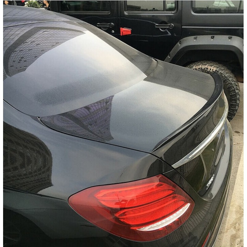 Becquet ABS Noir brillant Mercedes Classe E Berline W213 look AMG (16-20)