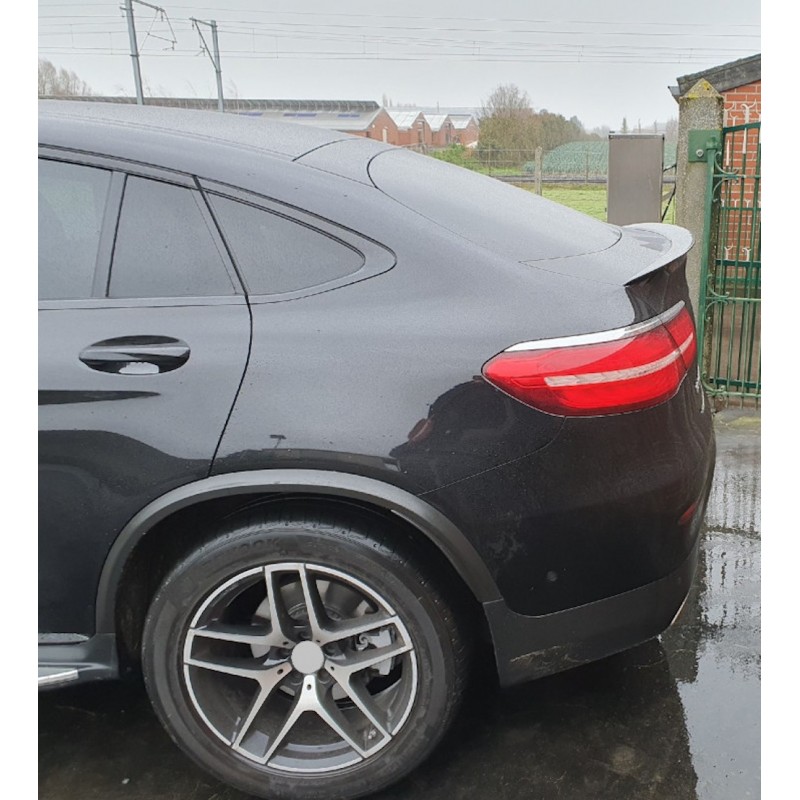 Becquet en ABS noir brillant Mercedes GLC Coupe C253 AMG Look (15-21)