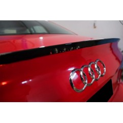 Becquet de coffre adaptable sur Audi A4 B9 Berline (16+) Noir laqué