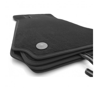 Set de 4 tapis velours adaptables sur Vw Passat B8 Berline, Break et Alltrack (14+)