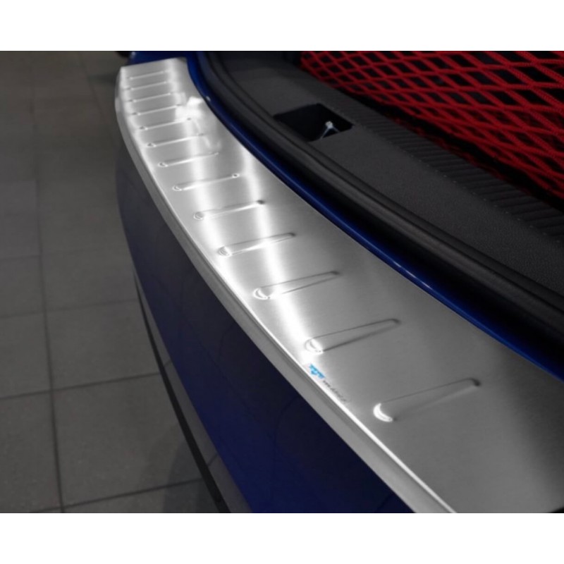 Seuil de coffre alu adaptable sur Vw Passat B8 Berline (15+)