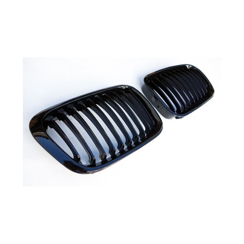 2x Grilles de Calandre BMW Série 3 E46 Noir Brillant (98-05) 2x Grilles de Calandre BMW Série 3 E46 Noir Brillant (98-05)